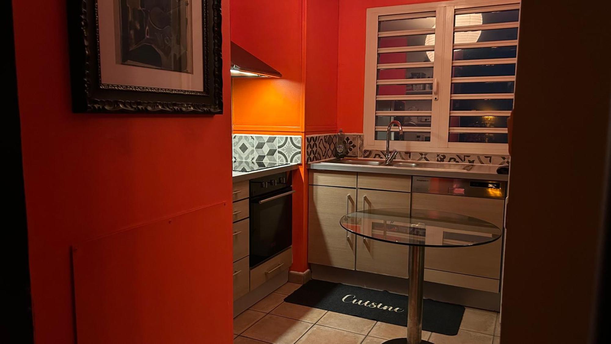 圣丹尼斯Bienvenue Chez Maxime公寓 外观 照片